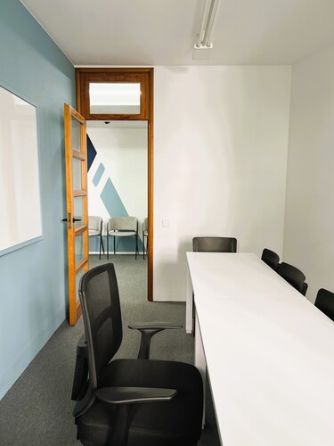 GIRO interiors | Estudio de interiorisme en Girona, Centro de estudios Aula. Girona